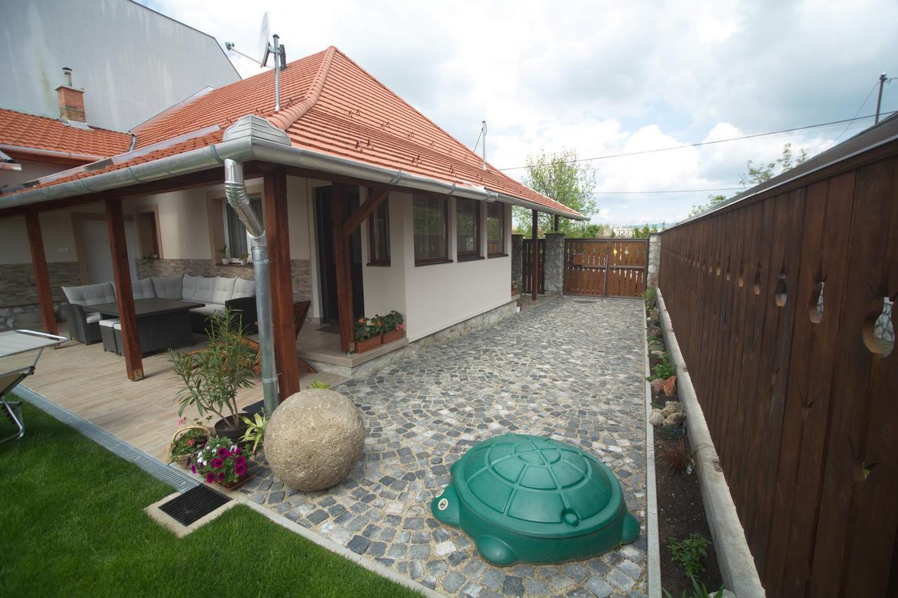 Holiday Home Podium เอ็กเกอร์ ภายนอก รูปภาพ